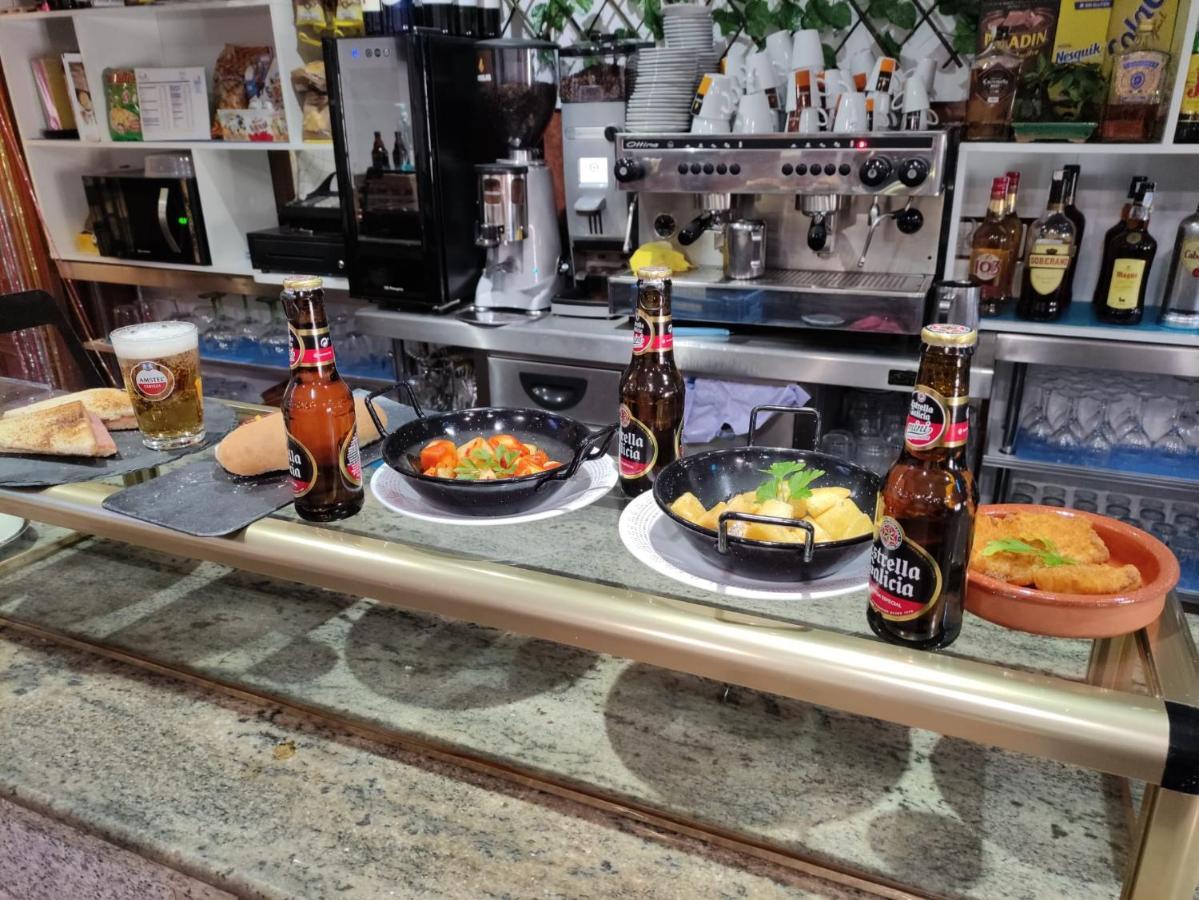 Hostal Restaurante El Abad Abadía Esterno foto